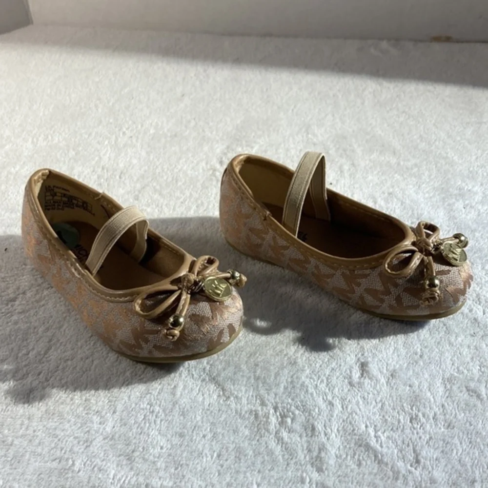 Michael Michael Kors Lil Fatima Ballet Flats